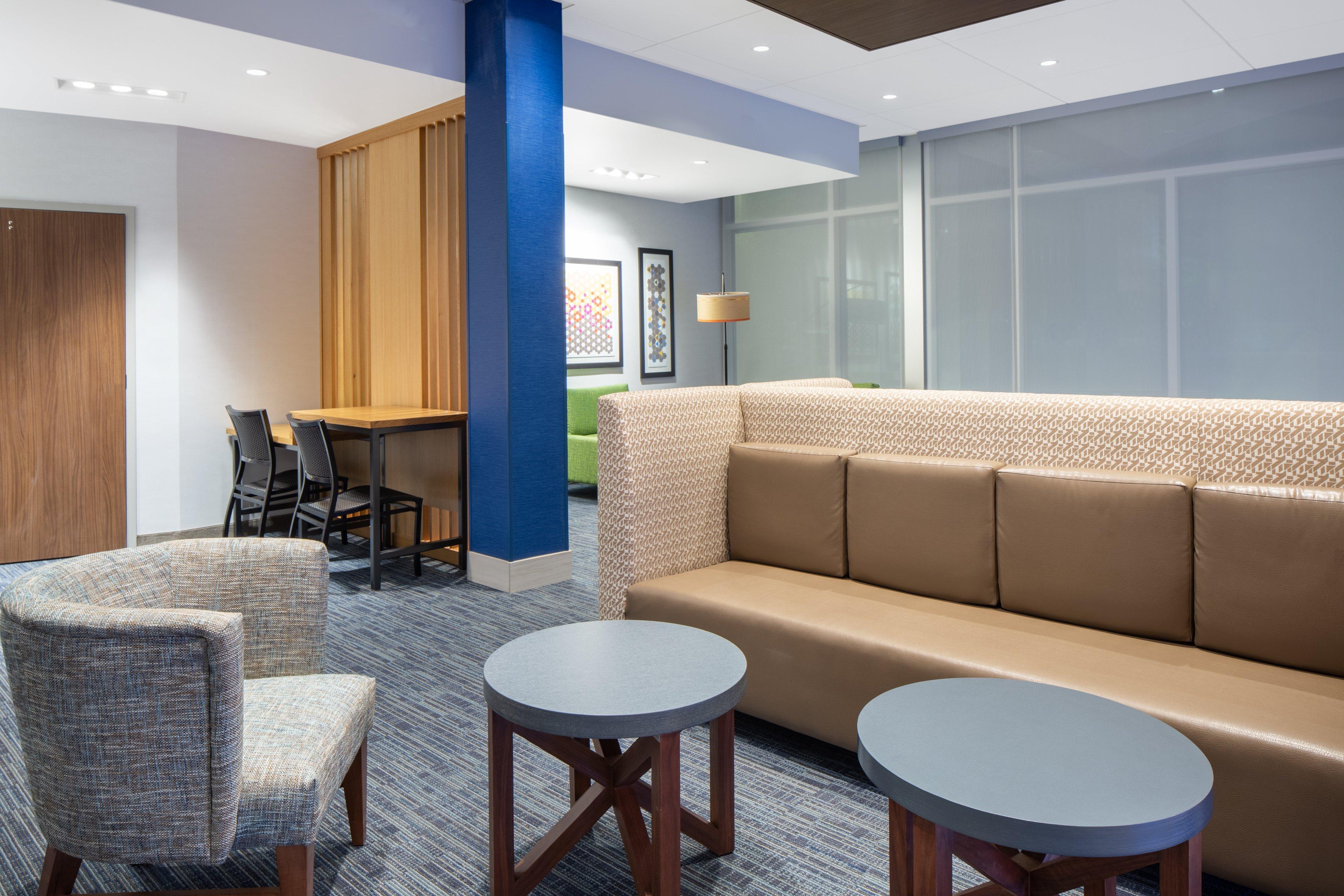 Holiday Inn Express & Suites Chico By Ihg Exterior foto
